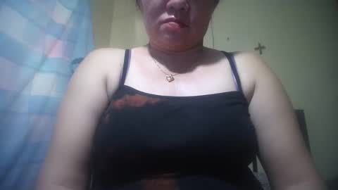 Snapshot of hotmatureladyxxx chatting on February 19, 2026, 7:48 am hotmatureladyxxx online show from February 19, 2026, 7:48 am