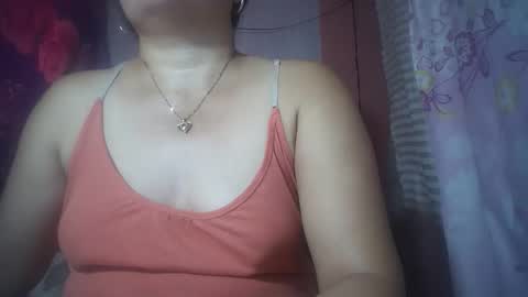 Snapshot of hotmatureladyxxx chatting on April 20, 2026, 6:16 am hotmatureladyxxx online show from April 20, 2026, 6:16 am