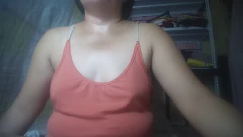 Snapshot of hotmatureladyxxx chatting on May 12, 2026, 7:00 pm hotmatureladyxxx online show from May 12, 2026, 7:00 pm