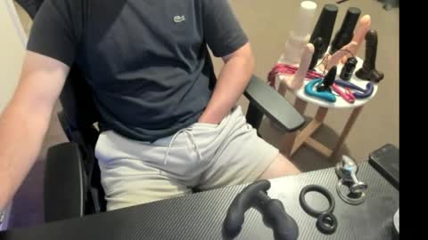 Snapshot of hotmelbguy20 chatting on April 11, 2026, 4:33 pm Cum and play X online show from April 11, 2026, 4:33 pm