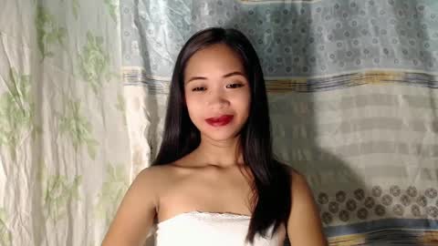 hotmom_gia online show from February 7, 2025, 4:56 pm