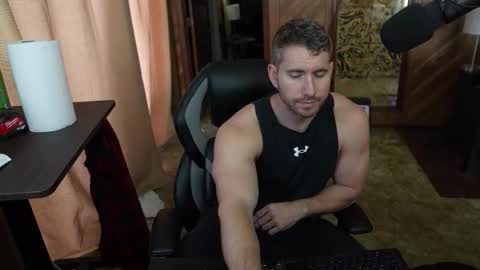 hotmuscles6t9 online show from February 25, 2026, 5:22 pm