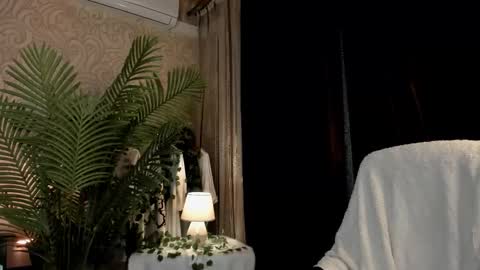 Snapshot of hotmuse1 chatting on November 3, 2025, 1:01 pm hotmuse1 online show from November 3, 2025, 1:01 pm