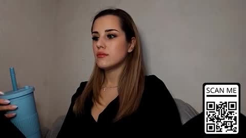 hotmusex online show from March 13, 2026, 1:40 pm