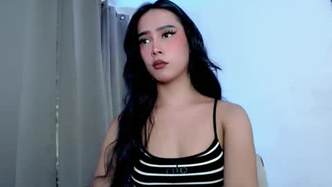 HOT BEATRICE online show from October 31, 2025, 8:10 pm