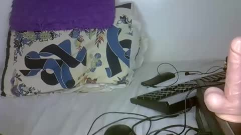 Snapshot of hotnice804954 chatting on March 1, 2025, 4:22 pm anjela online show from March 1, 2025, 4:22 pm