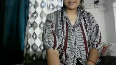 lola online show from March 27, 2026, 5:13 am