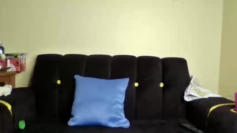 hotpussy online show from April 16, 2026, 2:18 pm