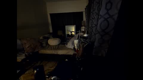 hotrox6942 online show from December 21, 2025, 10:00 am