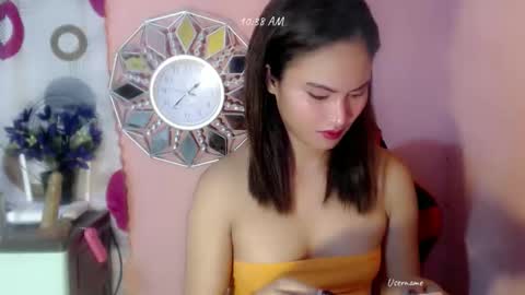 veronica online show from September 23, 2025, 5:38 pm