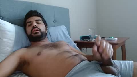 hotsexdude69 online show from December 31, 2024, 3:09 pm