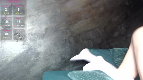 Celine online show from January 19, 2025, 6:43 pm