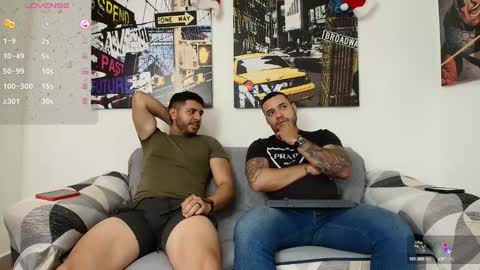 hott_asses online show from December 27, 2024, 1:39 pm