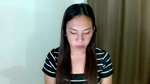 Snapshot of hott_cumforyou chatting on October 29, 2025, 12:02 am jelaigrande  online show from October 29, 2025, 12:02 am