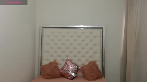 Eryka online show from February 13, 2025, 6:52 am