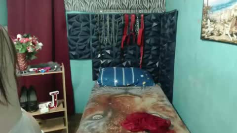 hottasianme online show from January 4, 2025, 10:16 am