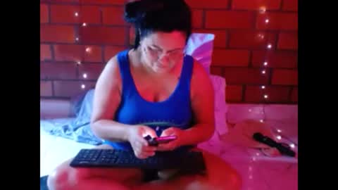Snapshot of hottasttywoman chatting on March 9, 2025, 6:21 pm victorya karolyna online show from March 9, 2025, 6:21 pm