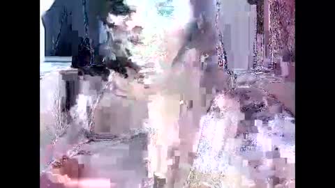 Leen online show from September 11, 2025, 2:44 am