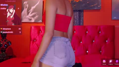 Veronica independent model online show from May 18, 2026, 8:03 pm