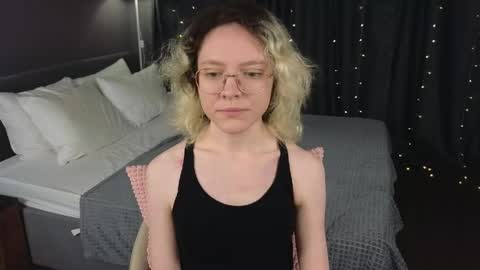 Kori online show from April 13, 2026, 1:11 am