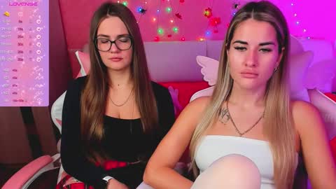 Snapshot of hotty_girls_here chatting on October 26, 2025, 6:08 am Ivanna and Jessica online show from October 26, 2025, 6:08 am