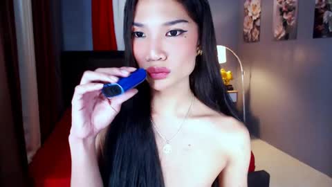 Hi i am Jane half vietnamese and half pinay and would like to meet good person here XOXO online show from April 15, 2026, 7:58 pm