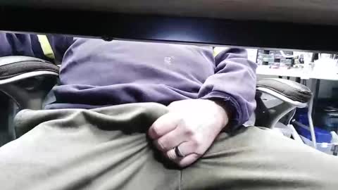 Snapshot of hotwheelsguy2 chatting on November 9, 2025, 2:48 pm Madmedic online show from November 9, 2025, 2:48 pm