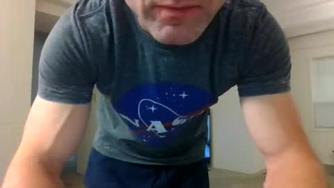 Snapshot of hotwhitedude2026 chatting on June 7, 2026, 7:45 am hotwhitedude2026 online show from June 7, 2026, 7:45 am