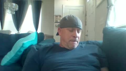 hotyummycock69 online show from January 17, 2026, 4:22 pm