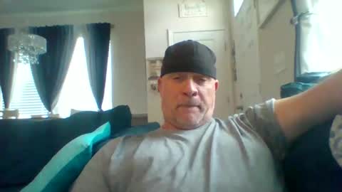 hotyummycock69 online show from February 26, 2026, 3:44 pm