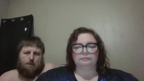 housewife91 online show from April 21, 2026, 3:35 am