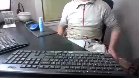 hoverday online show from January 16, 2026, 2:59 am