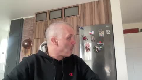 howlingatnothing online show from December 17, 2024, 5:36 pm