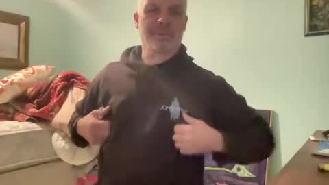 howlingatnothing online show from December 26, 2024, 7:56 am