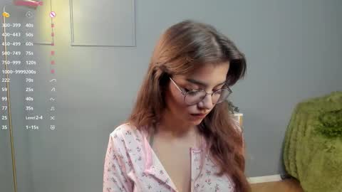 Diane online show from September 25, 2025, 7:06 pm