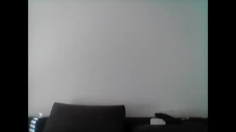 hubikush22 online show from February 23, 2025, 11:55 am