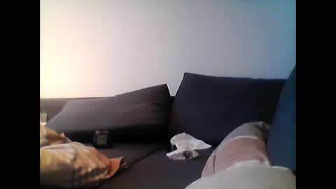 Snapshot of hubikush22 chatting on January 19, 2026, 4:00 pm hubikush22 online show from January 19, 2026, 4:00 pm