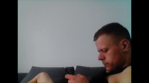 Snapshot of hubikush22 chatting on February 22, 2026, 8:24 am hubikush22 online show from February 22, 2026, 8:24 am