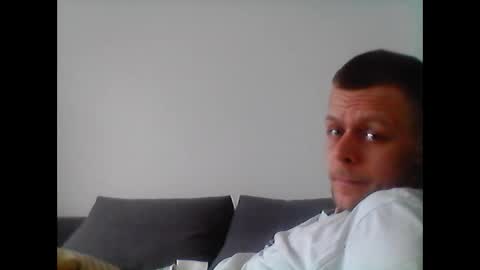 Snapshot of hubikush22 chatting on February 25, 2026, 7:07 am hubikush22 online show from February 25, 2026, 7:07 am