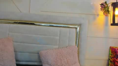 Snapshot of huddah_cam chatting on February 27, 2025, 5:36 pm huddah online show from February 27, 2025, 5:36 pm