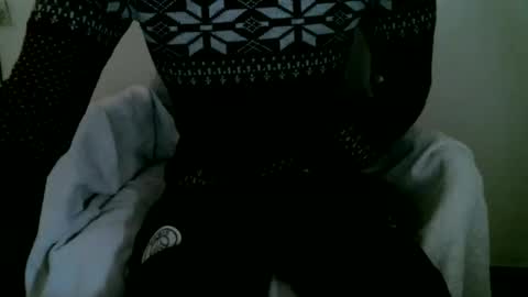 Snapshot of hug_me chatting on February 2, 2026, 3:55 pm Keanu online show from February 2, 2026, 3:55 pm