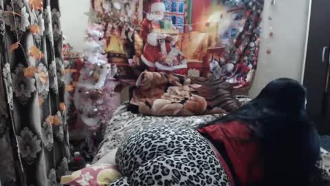 Snapshot of hugeassdevil chatting on January 24, 2025, 10:08 pm hugeassdevil online show from January 24, 2025, 10:08 pm
