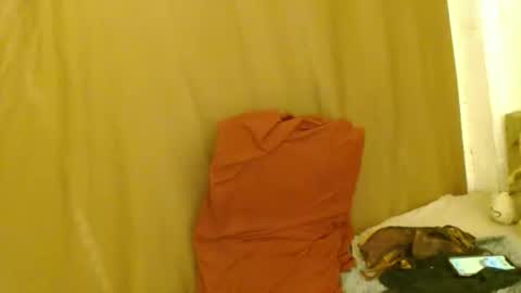 Cara online show from February 1, 2025, 10:44 pm