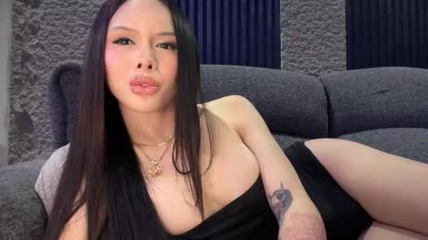 Snapshot of hugecockeightine chatting on October 26, 2025, 5:24 am Tine Castillo online show from October 26, 2025, 5:24 am