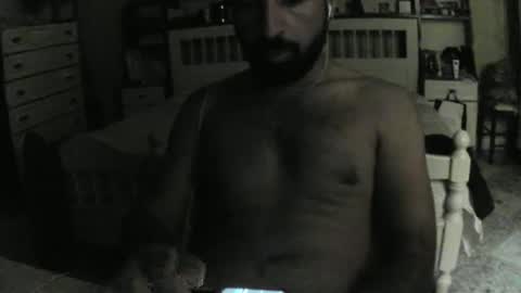 hugeveiny online show from September 29, 2025, 4:01 pm