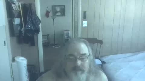 lonely huggy bear online show from February 27, 2026, 2:39 pm