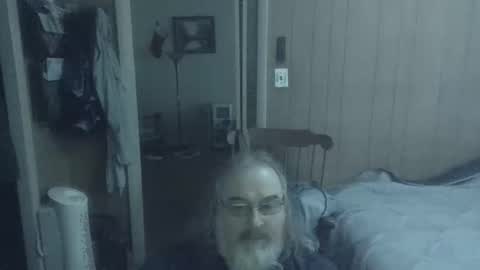 lonely huggy bear online show from March 13, 2026, 2:56 pm