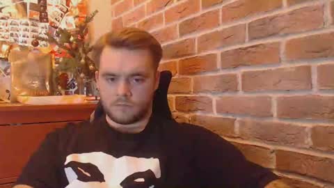 Hugo online show from January 12, 2025, 9:19 pm