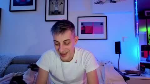 Hugo online show from January 12, 2025, 9:29 pm