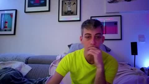 Hugo online show from January 24, 2025, 8:54 pm